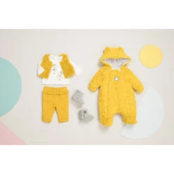 Ensemble 3 Pièces Avec T-shirt, Gilet Sans Manches Et Pantalon Velours 11 Ensemble 3 Pièces Avec T-shirt, Gilet Sans Manches Et Pantalon Velours -Orchestra HB00IJ JAM 15 X