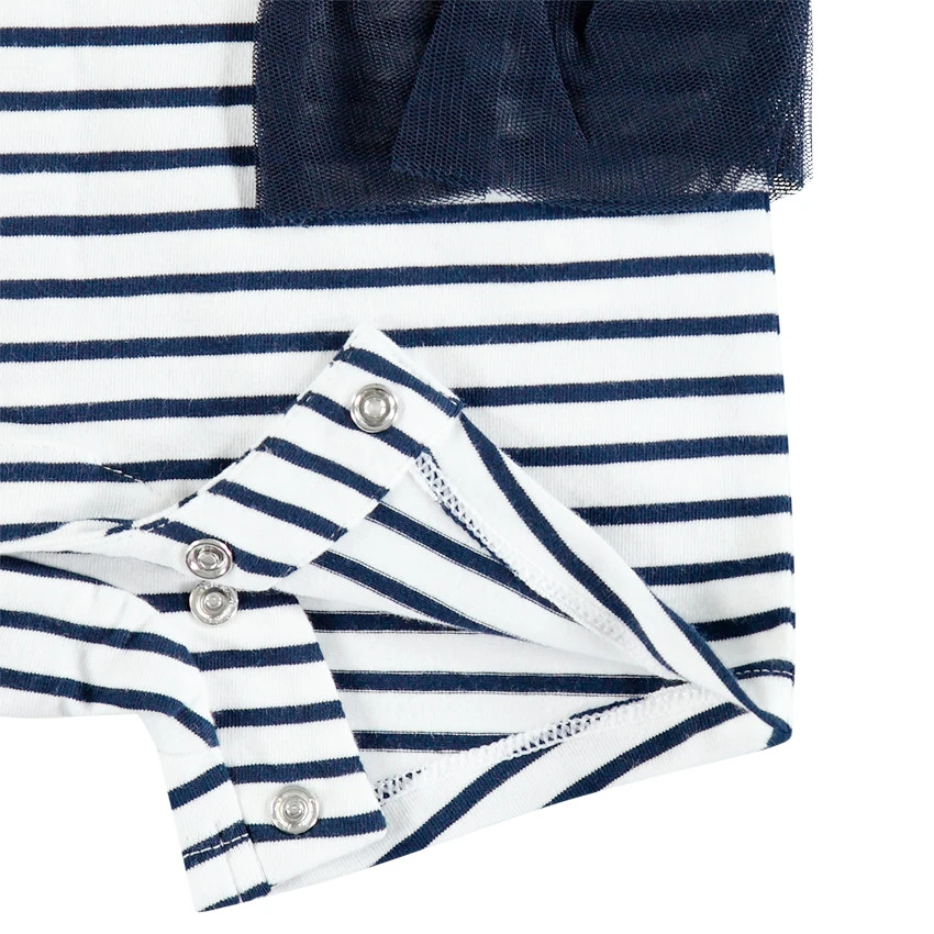 Combinaison Courte à Rayures Et Motif Minnie Disney à Fleurs 3 Combinaison Courte à Rayures Et Motif Minnie Disney à Fleurs – Image 3