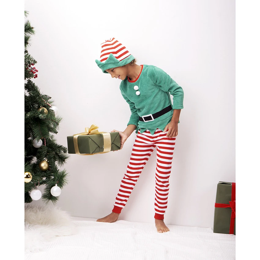 Pyjama Lutin De Noël Garçon En Polaire Esprit Déguisement Avec Ensemble Et Bonnet 1 Pyjama Lutin De Noël Garçon En Polaire Esprit Déguisement Avec Ensemble Et Bonnet