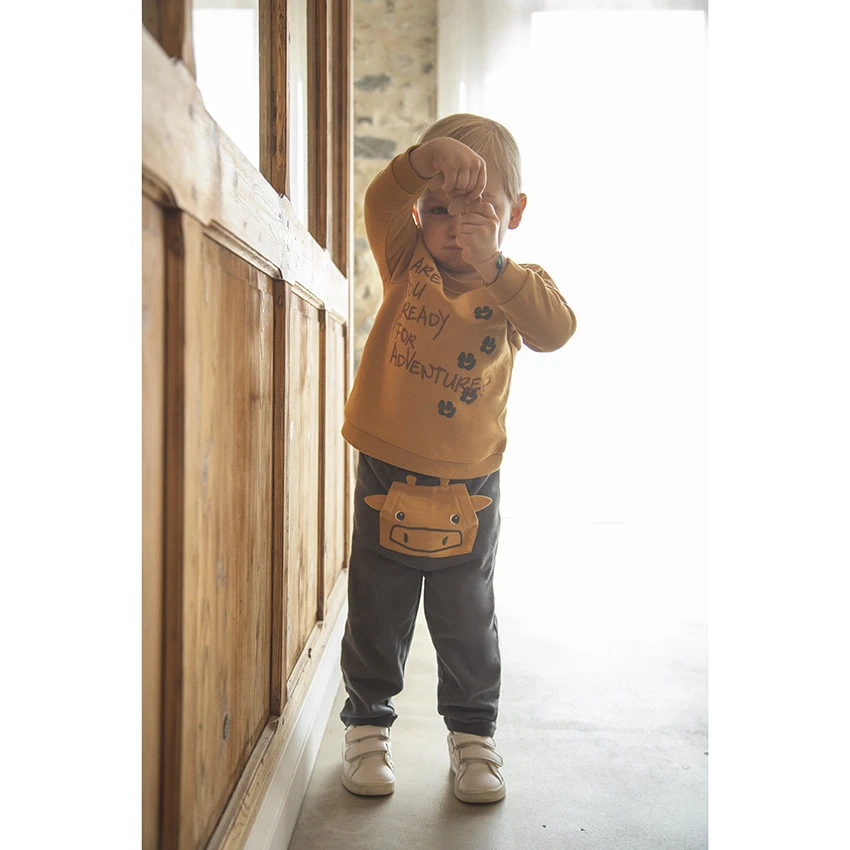 Jogging En Molleton Ludique Pour Bébé Garçon 2 Jogging En Molleton Ludique Pour Bébé Garçon – Image 2