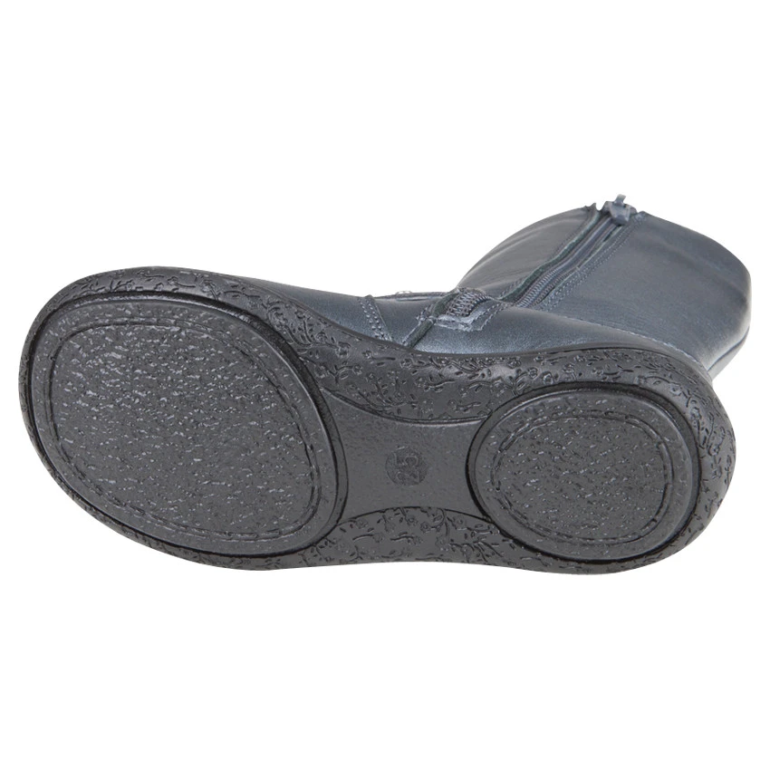 Bottes Argentées En Cuir Avec Boucles Et Rivets 3 Bottes Argentées En Cuir Avec Boucles Et Rivets – Image 3