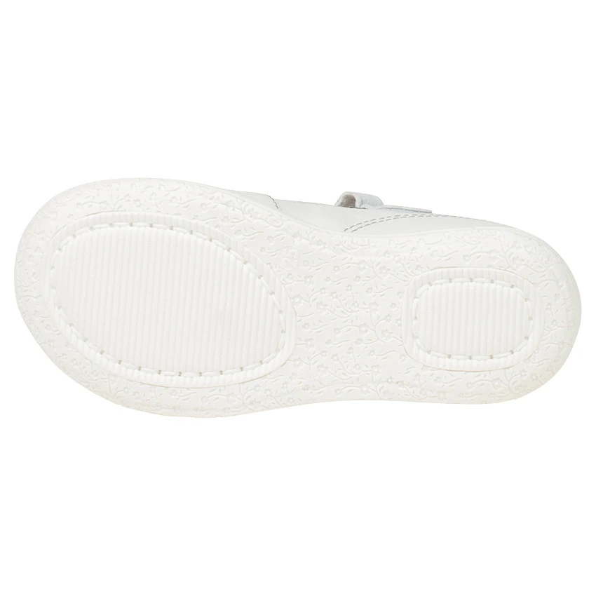 Babies Blanches En Cuir Irisé Avec Fleurs Et Rivets 3 Babies Blanches En Cuir Irisé Avec Fleurs Et Rivets – Image 3